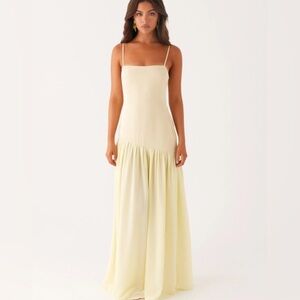 Elegant Cream Maxi Dress